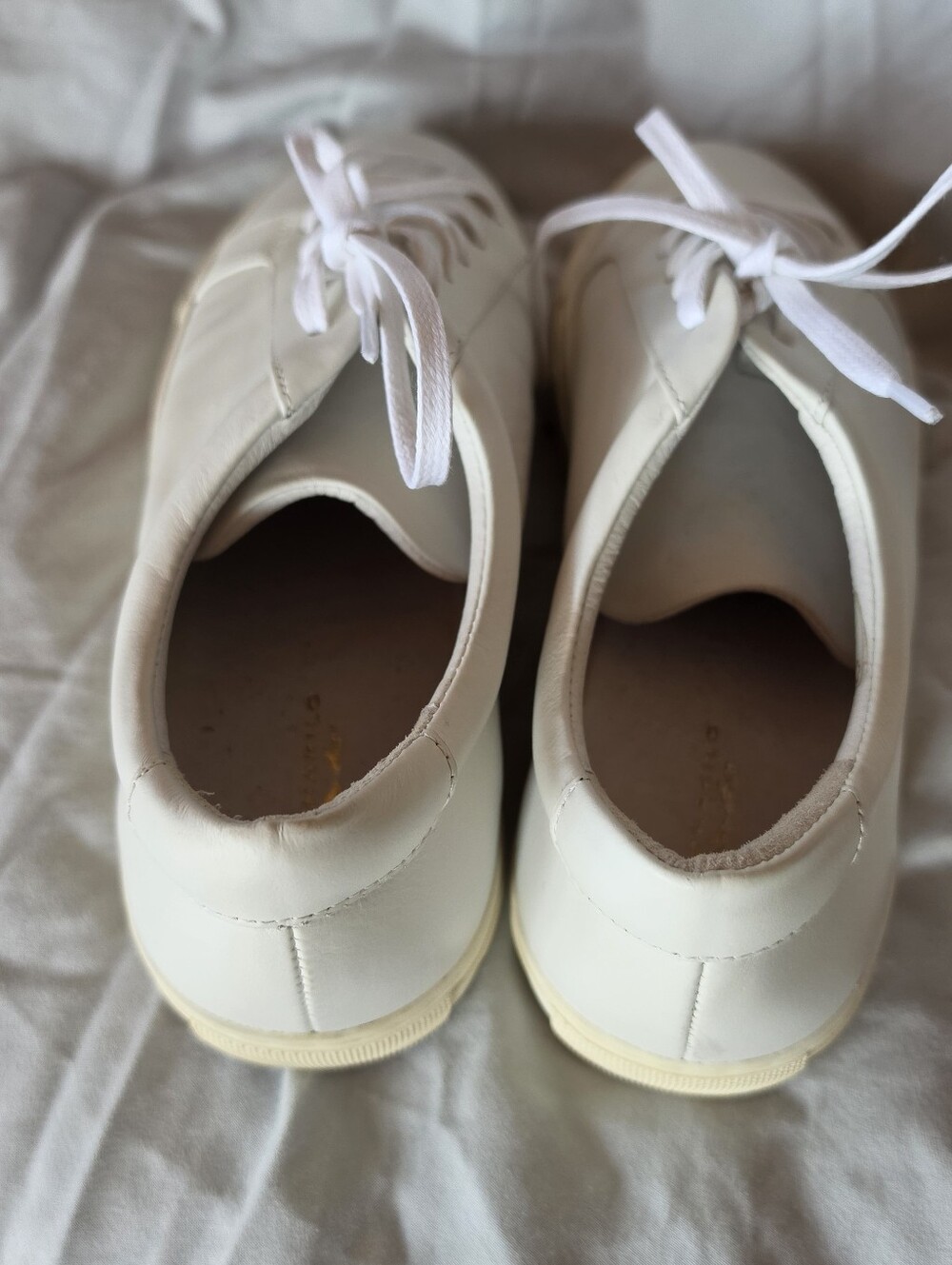 Minimalist Men's Lace-Up Sneakers in Off-White - Picture 2 of 4